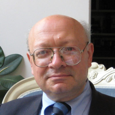 portrait of Professor Alessandro Minelli Hon.FRES