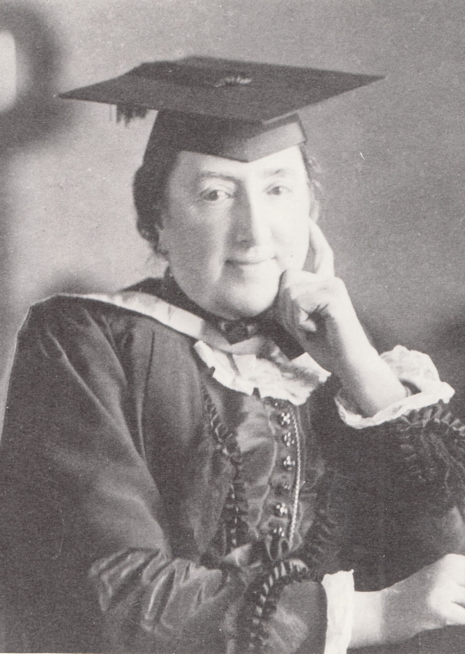 Eleanor Ormerod at her home in St Albans in 1900