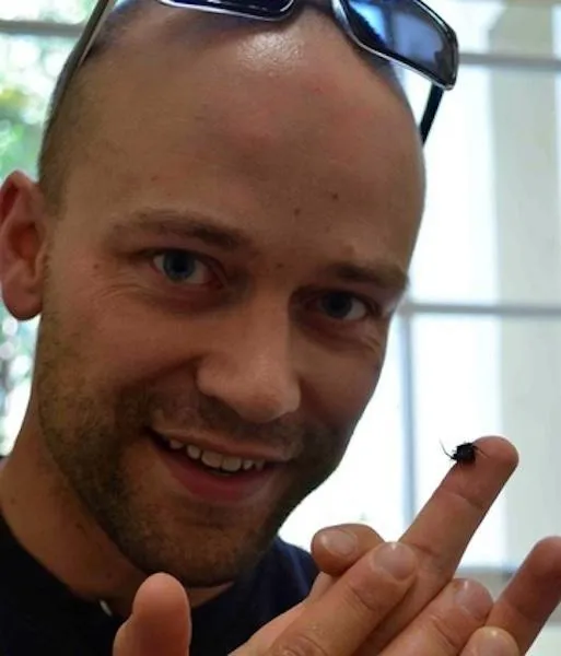 Dr James Gilbert, University of Hull