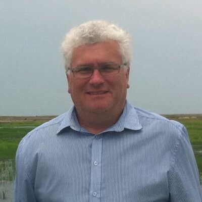 portrait of Professor Phil Murray FRES